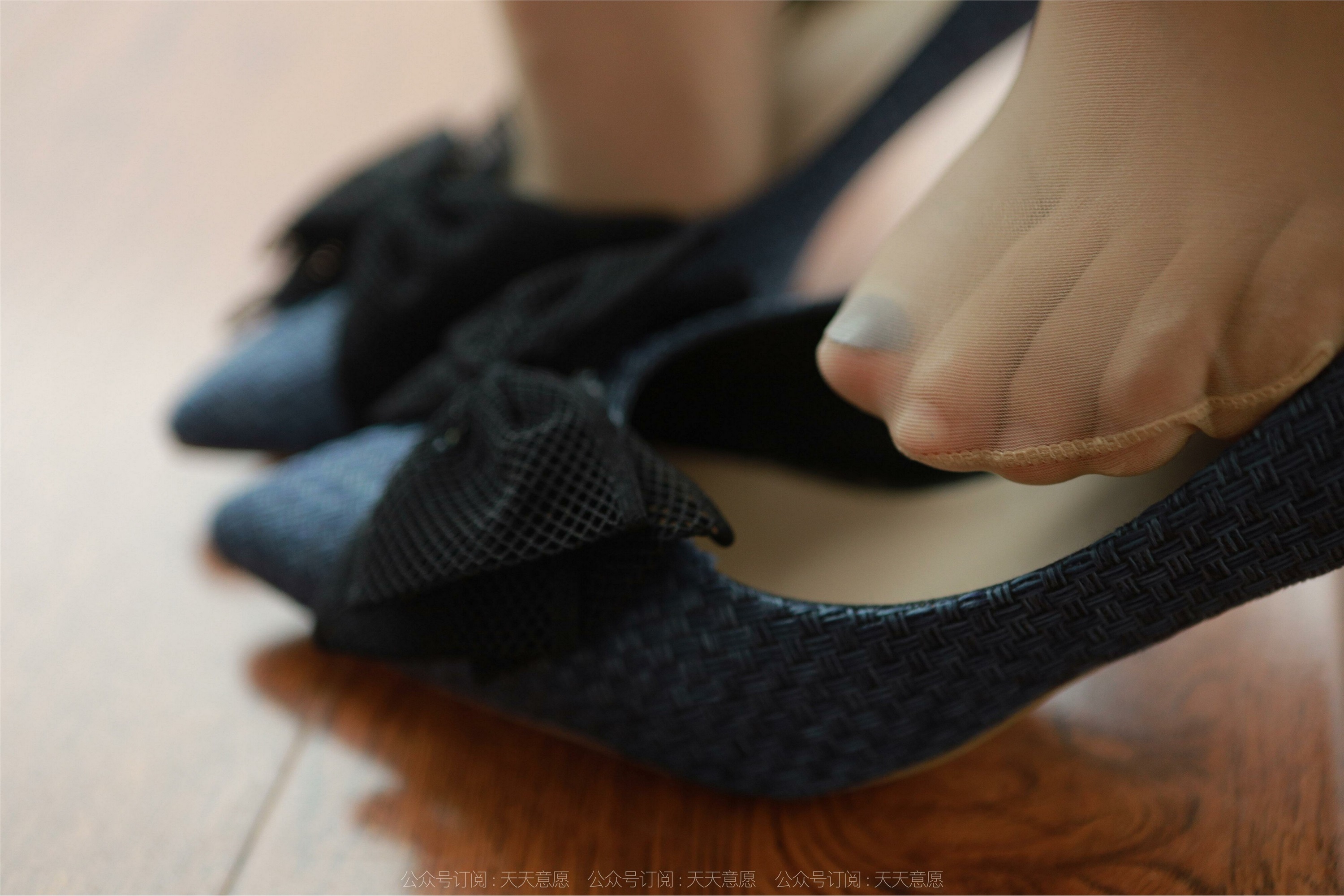 IESS异思趣向  2022.10.29 丝享家 1252 秋秋《肉丝碎花裙》